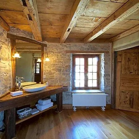 La Maison D'artgile 3*