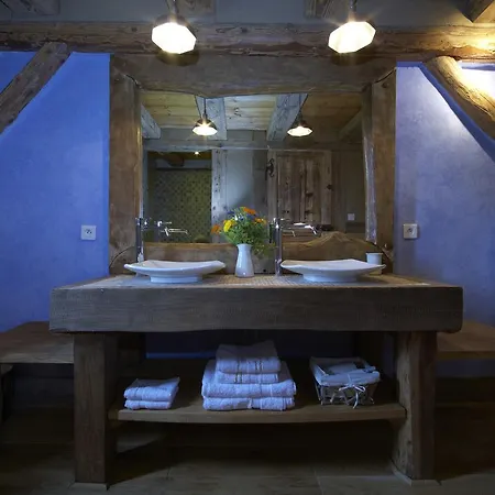 ベッド・アンド・ブレックファスト La Maison D'artgile